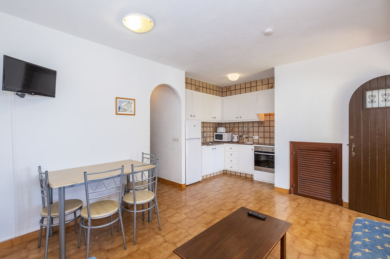 Apartamentos Son Bou Gardens 19