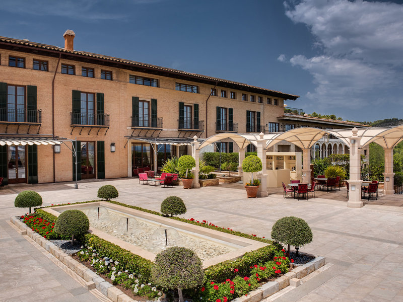 Castillo Hotel Son Vida 10