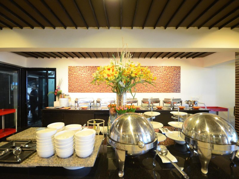 The Heritage Srinakarin 12