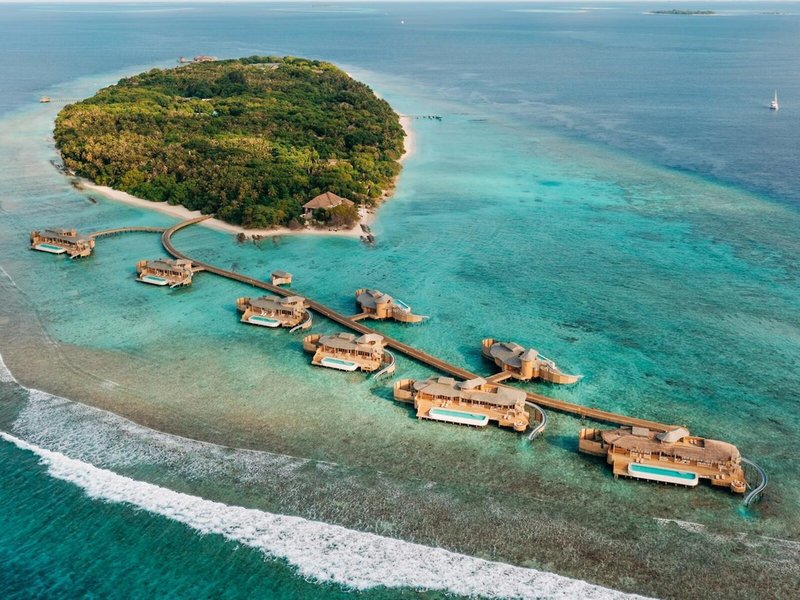 Soneva Fushi Resort & Six Senses Spa 1