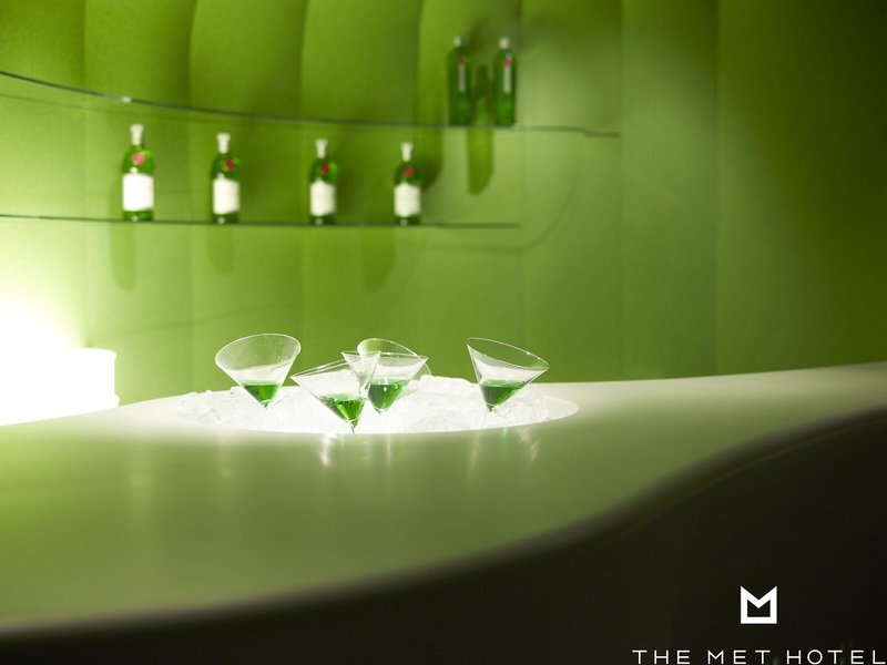 The Met Hotel 24