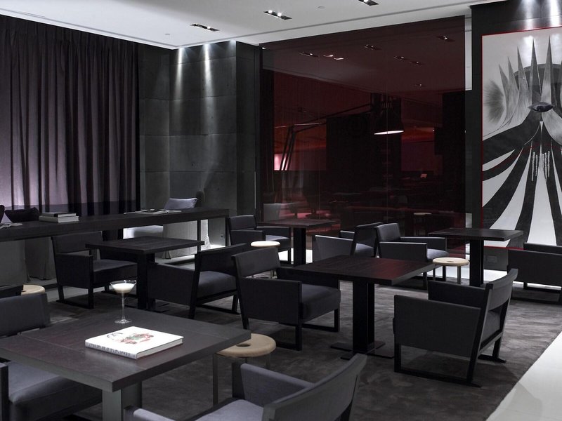 The Met Hotel 32
