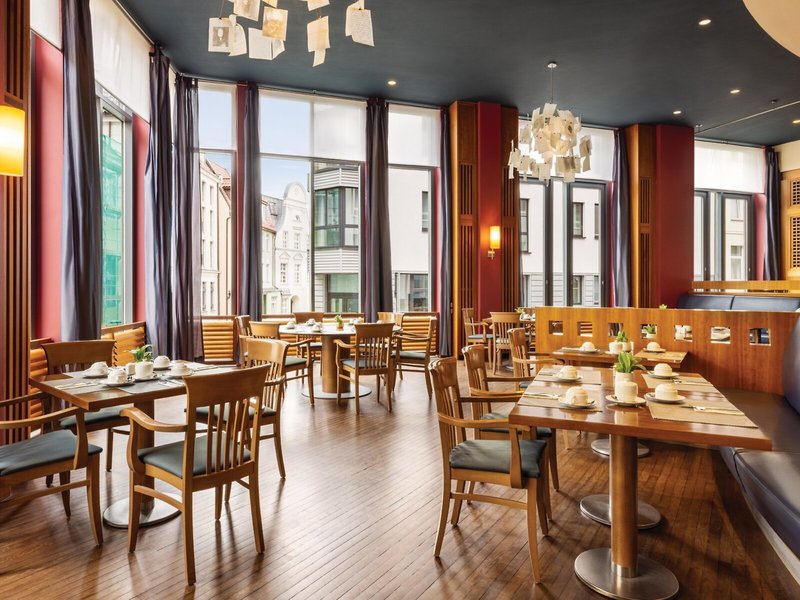 Steigenberger Sonne 8