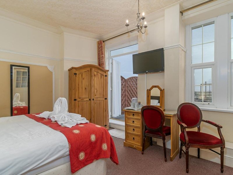 The Royal Hotel Skegness 13