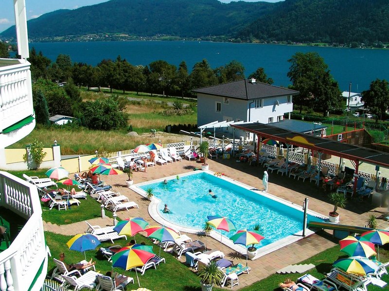 Sonnenhügel Sattendorf 12