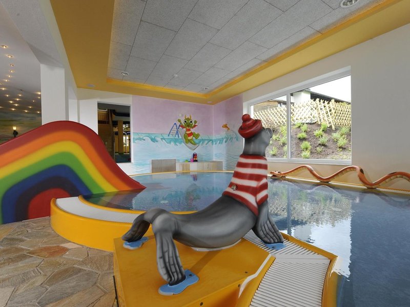 Family & Spa Resort Alpenpark 16