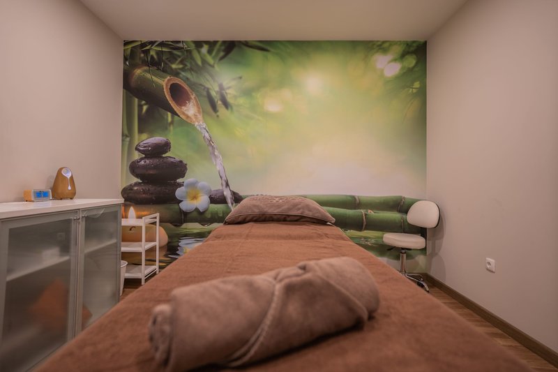 Orca Praia 37 - Health & Beauty