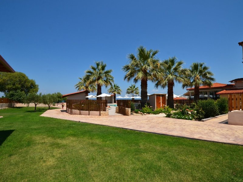 Sousouras Holiday Resort 6