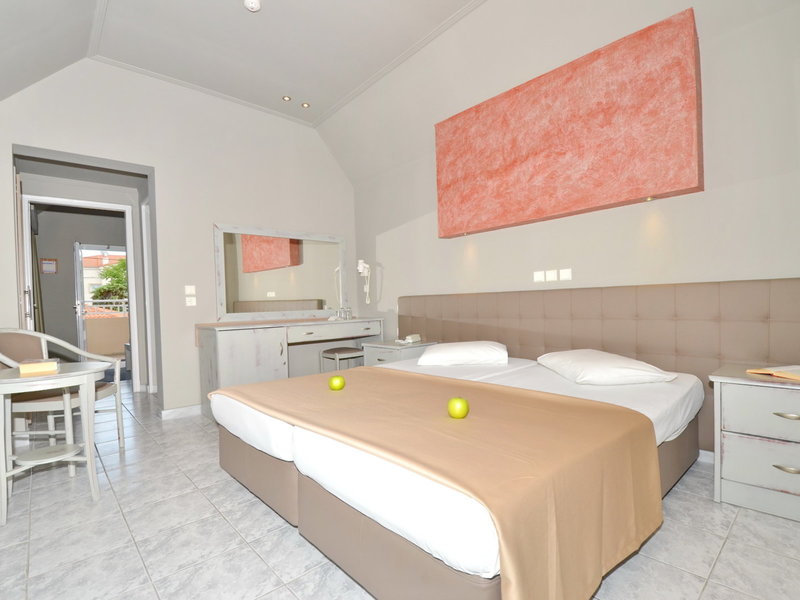 Sousouras Holiday Resort 24