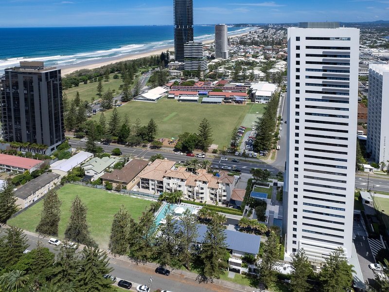 Ultra Broadbeach 1