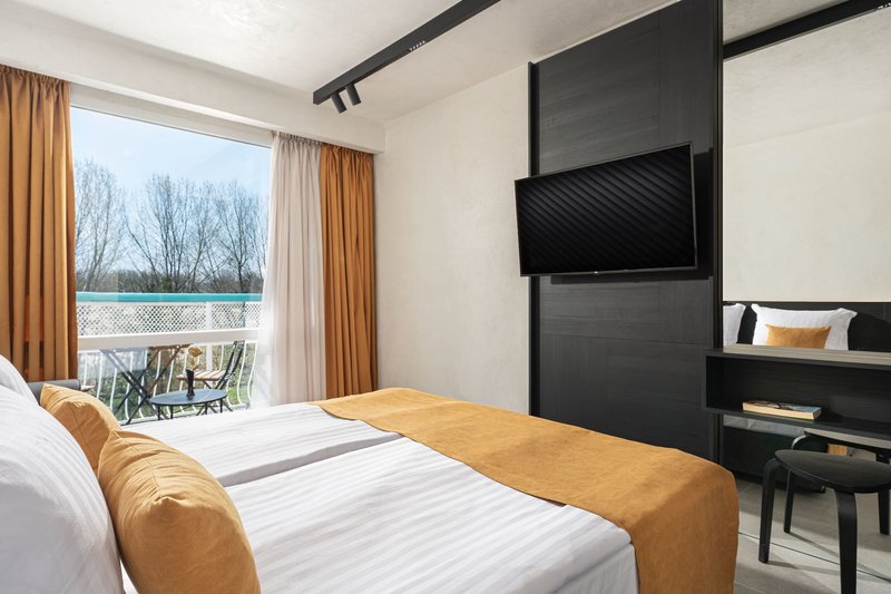 Zefir Beach 31