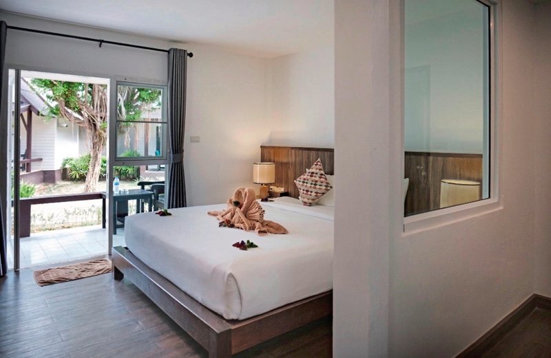 Southern Lanta Resort 17