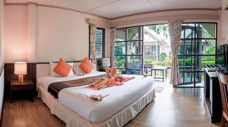 Southern Lanta Resort 9