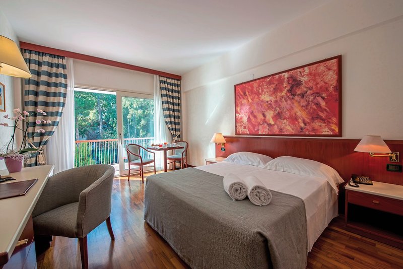 Splendid La Torre 16 - Room Example