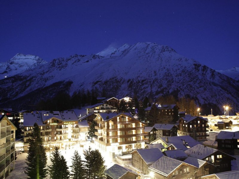 Sporthotel Saas Fee 1