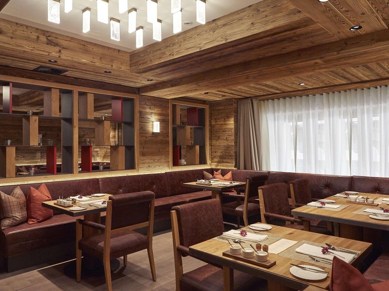 Sporthotel Saas Fee 18