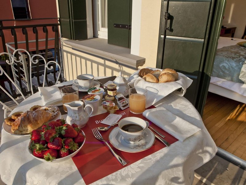 Chiara Lodge 3