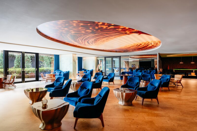 Savoy Palace 102