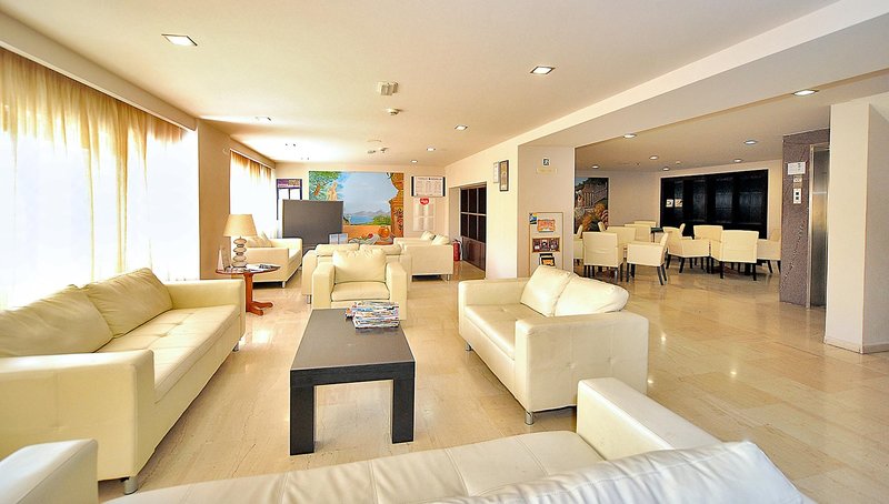 Saint Constantin Hotel 7
