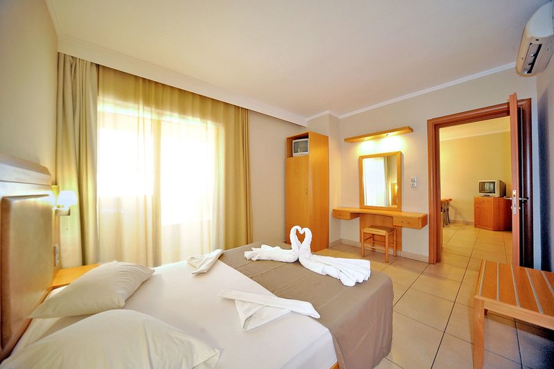 Saint Constantin Hotel 13