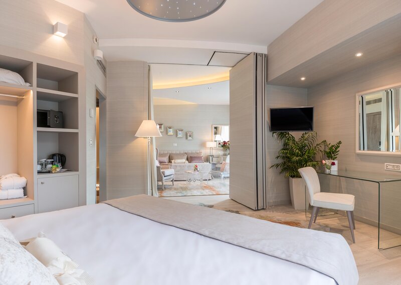 St. George Lycabettus Lifestyle Hotel 77