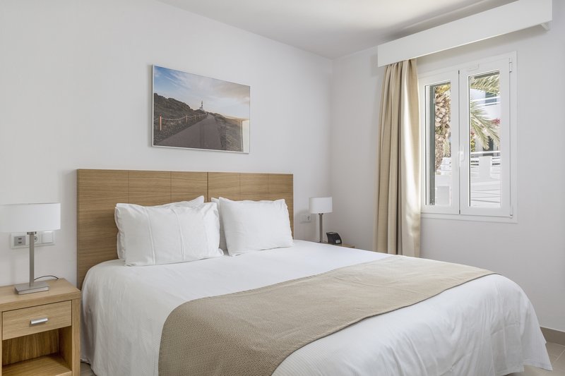 White Sands Beach Club 16