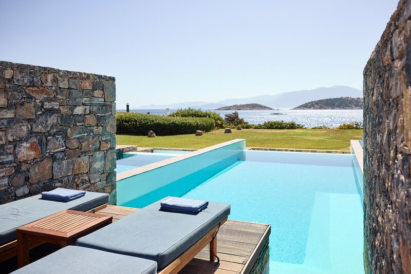 St.Nicolas Bay 27