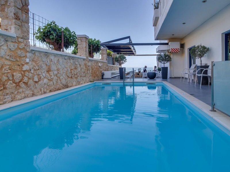 Alexis 23 - Outdoor Pool