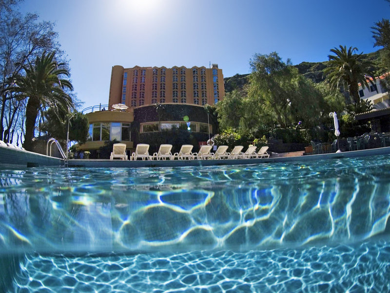 Dom Pedro Madeira - Ocean Beach Hotel 12