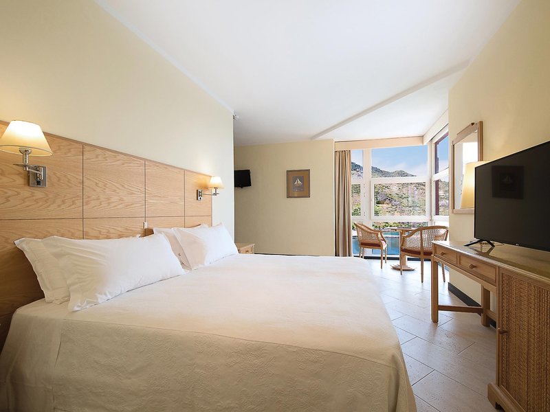 Dom Pedro Madeira - Ocean Beach Hotel 2