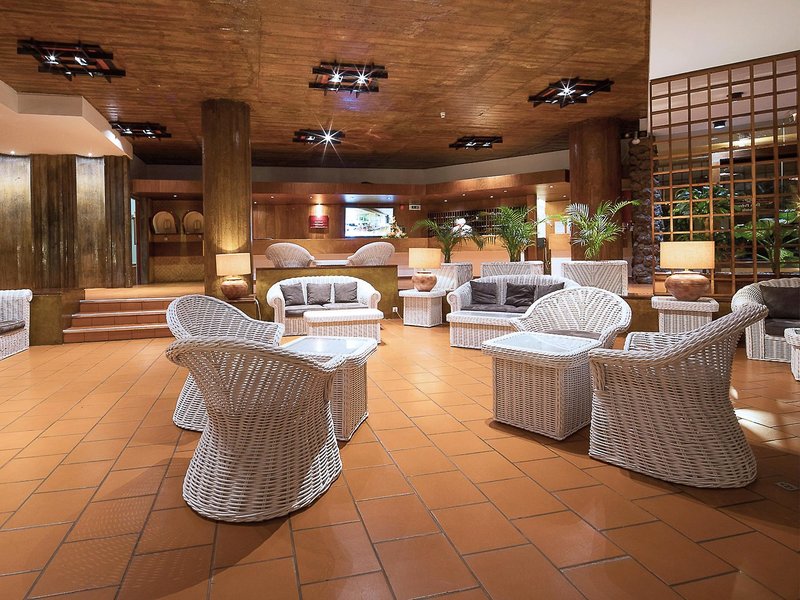 Dom Pedro Madeira - Ocean Beach Hotel 9