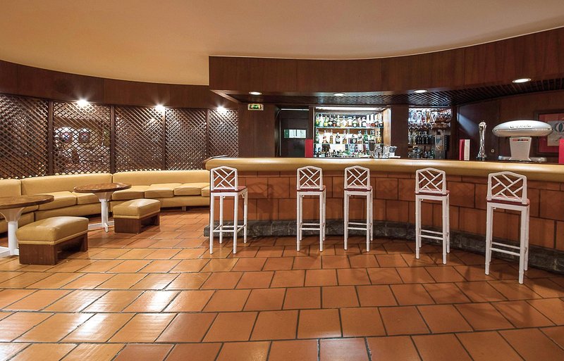 Dom Pedro Madeira - Ocean Beach Hotel 16