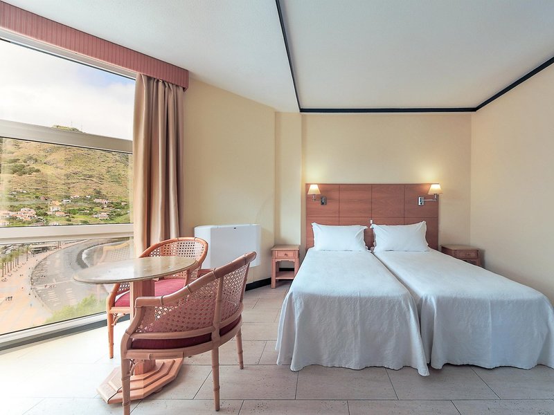 Dom Pedro Madeira - Ocean Beach Hotel 24