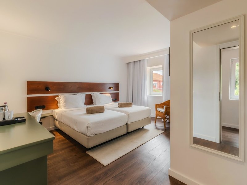 Enotel Golf Santo da Serra 9