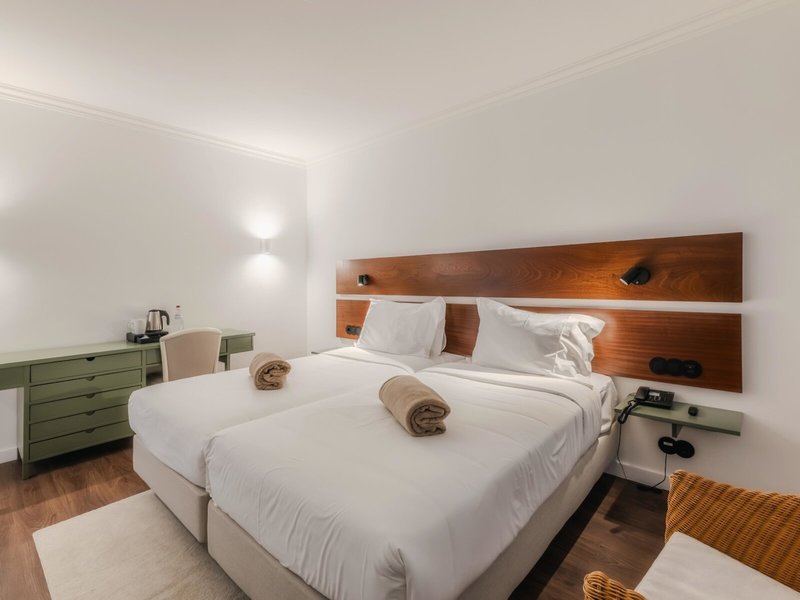 Enotel Golf Santo da Serra 10