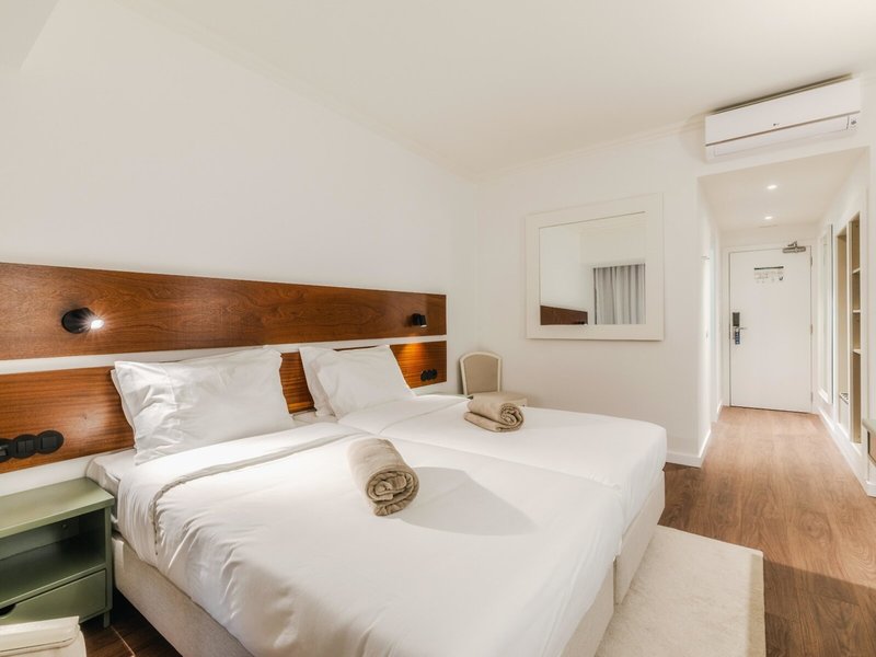 Enotel Golf Santo da Serra 12