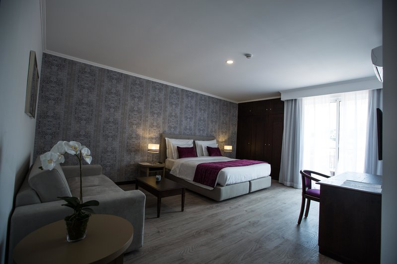 Santa Cruz Village Hotel 26