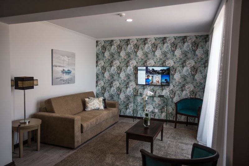 Santa Cruz Village Hotel 30