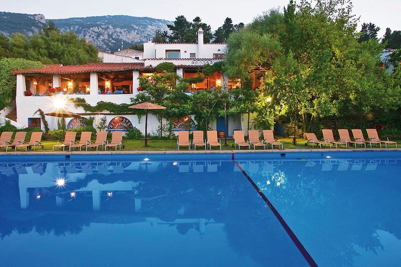 Su Gologone Experience Hotel 1