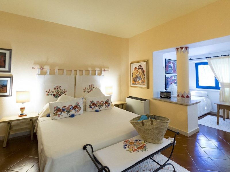 Su Gologone 42 - Room Example