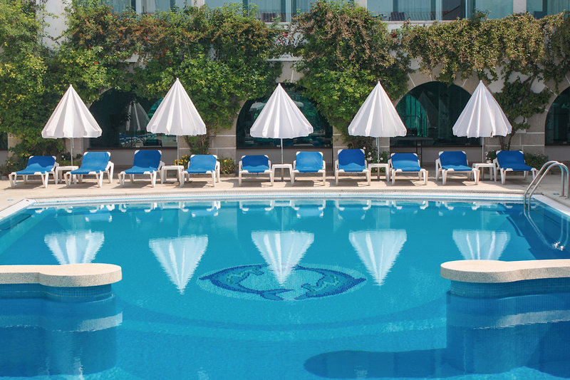 Suave Mar 1 - Outdoor Pool