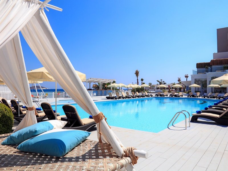 Design Plus Seya Beach  15