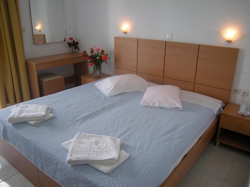 Summer Dream Hotel 6