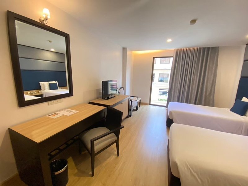 Sunbeam Hotel Pattaya 38