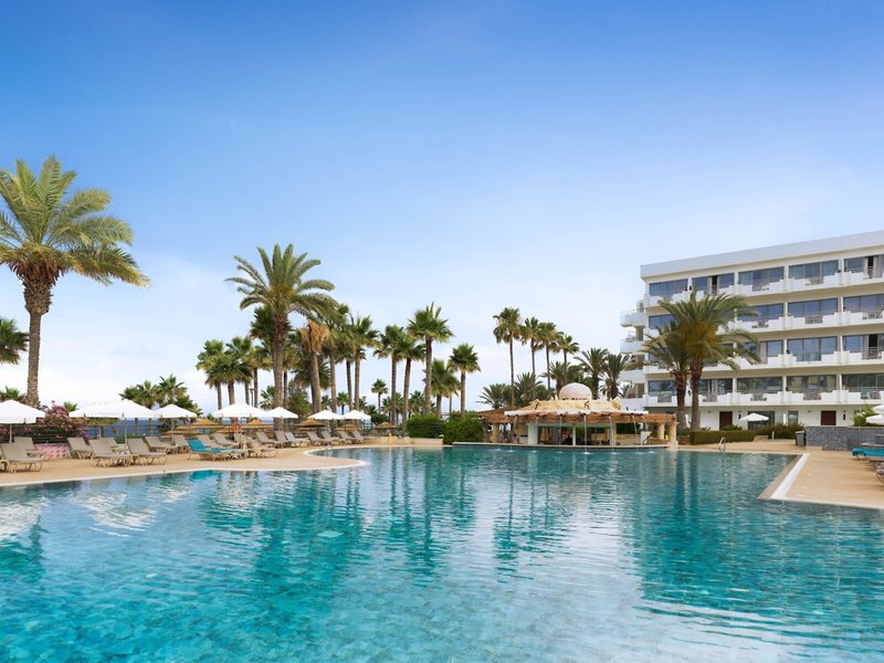 St. George Hotel & Spa Resort 3