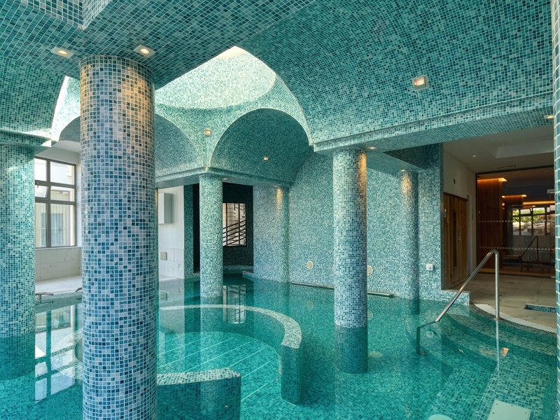 St. George Hotel & Spa Resort 9