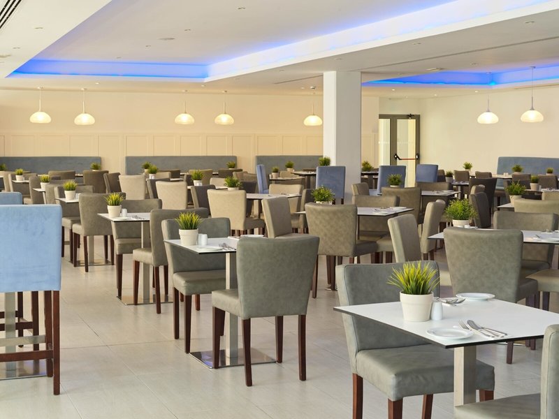 St. George Hotel & Spa Resort 18