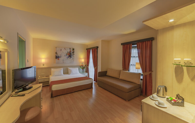 Sunrise Resort Hotel 16