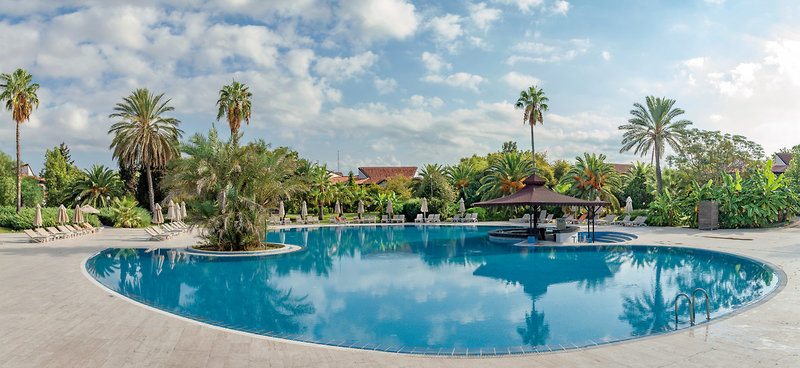 Sunrise Resort Hotel 14 - Outdoor Pool