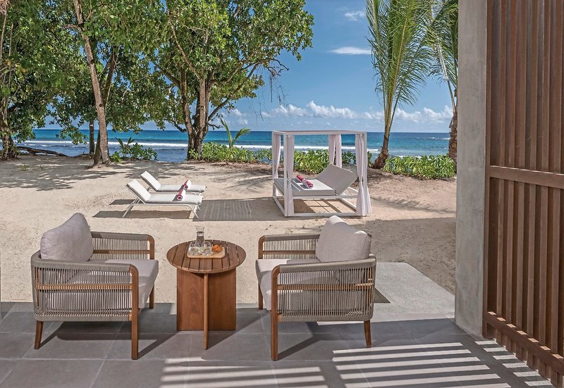 Avani+ Barbarons Seychelles 15